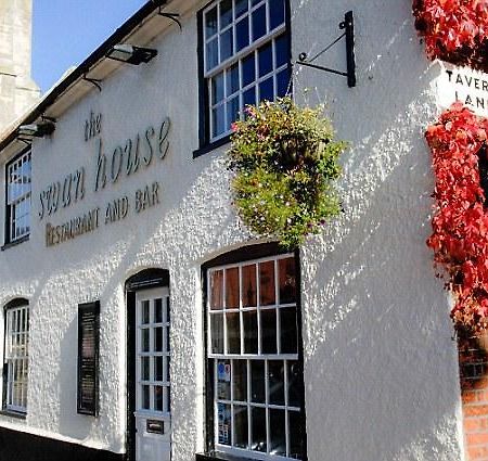 Swan House Hotel Beccles Exterior photo